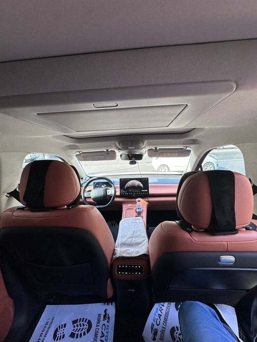 Leapmotor c 16 gibrid