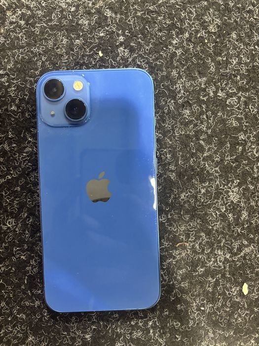 Vand iPhone 13 normal