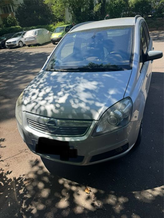 Vand Opel Zafira B 2007