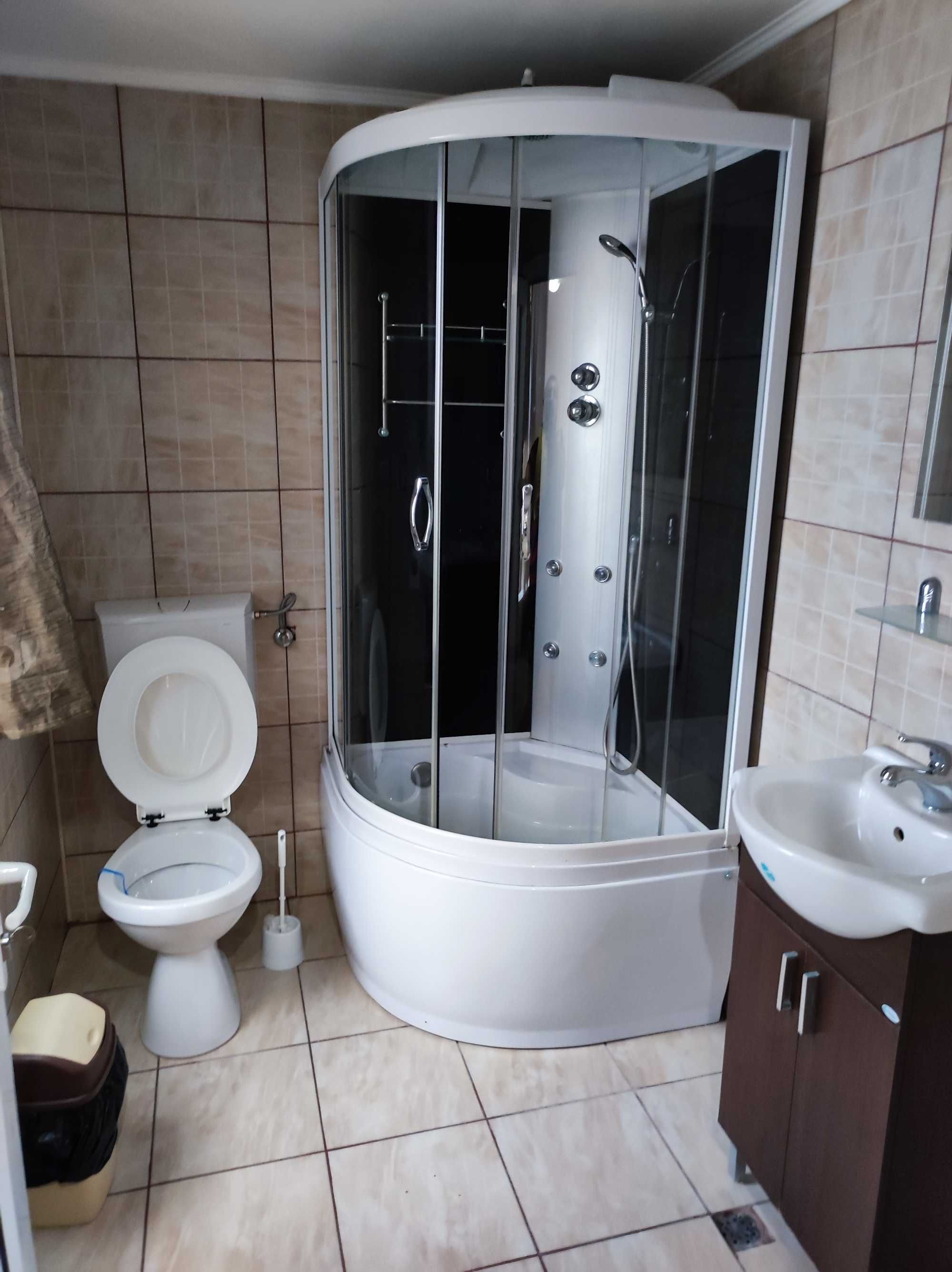 Cazare litoral 2025-statiunea Mamaia--zona City Mall-Delfinariu