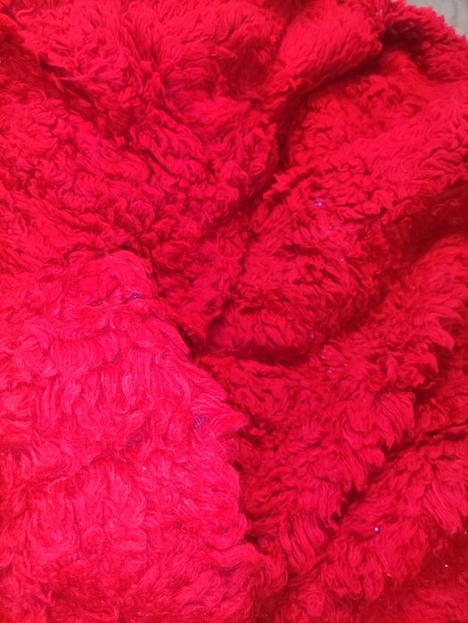 Продавам нови китеници