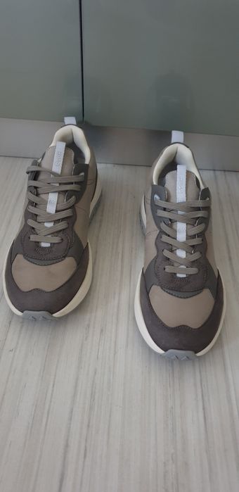 Hugo Boss  43/27.5 - 28см  НОВО! ОРИГИНАЛ! Мъжки Спортно - елегантни!
