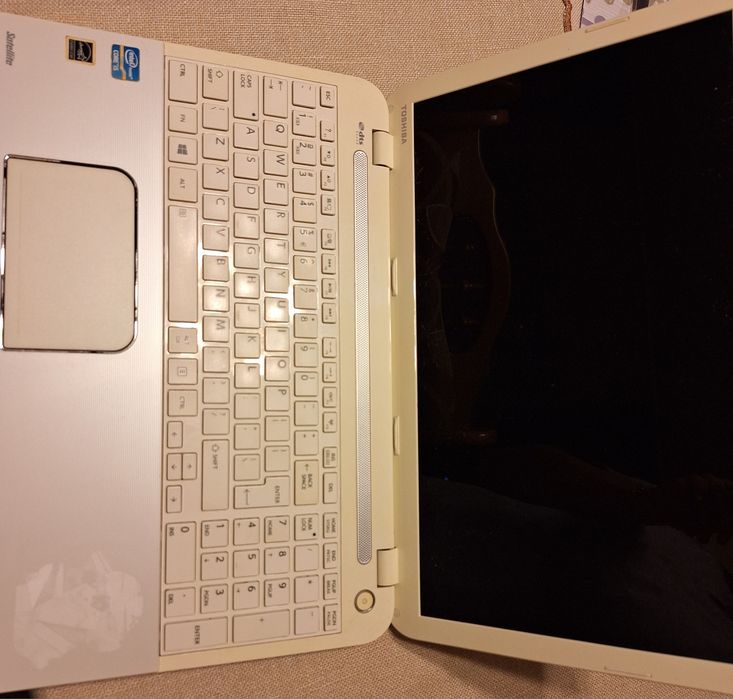 Laptopuri pentru piese