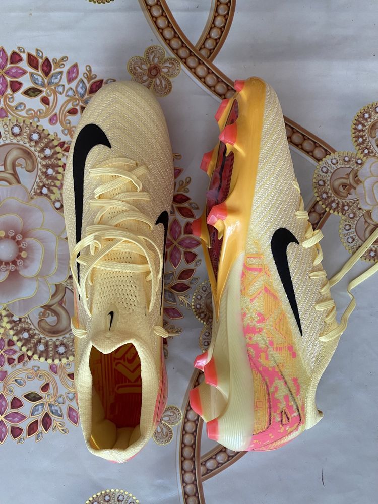 Nike mercurial vapor 16  (pro version)