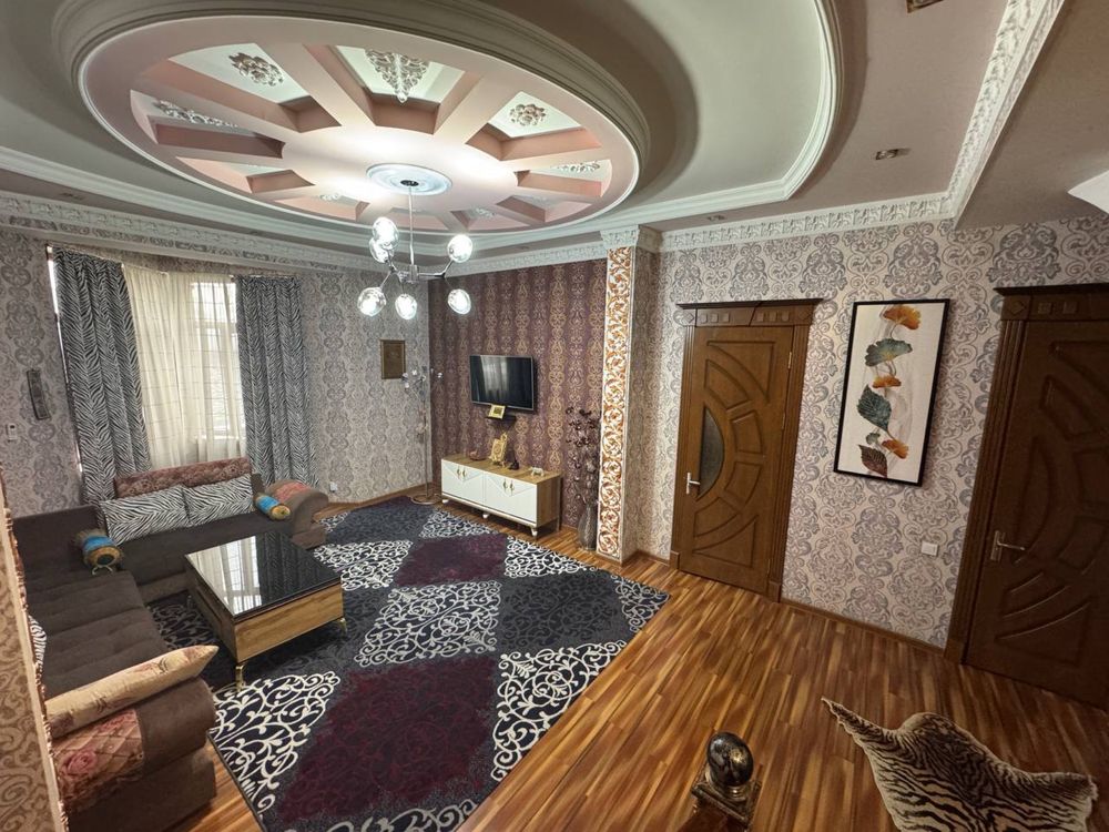 Мирзо Улубек, Циолковский