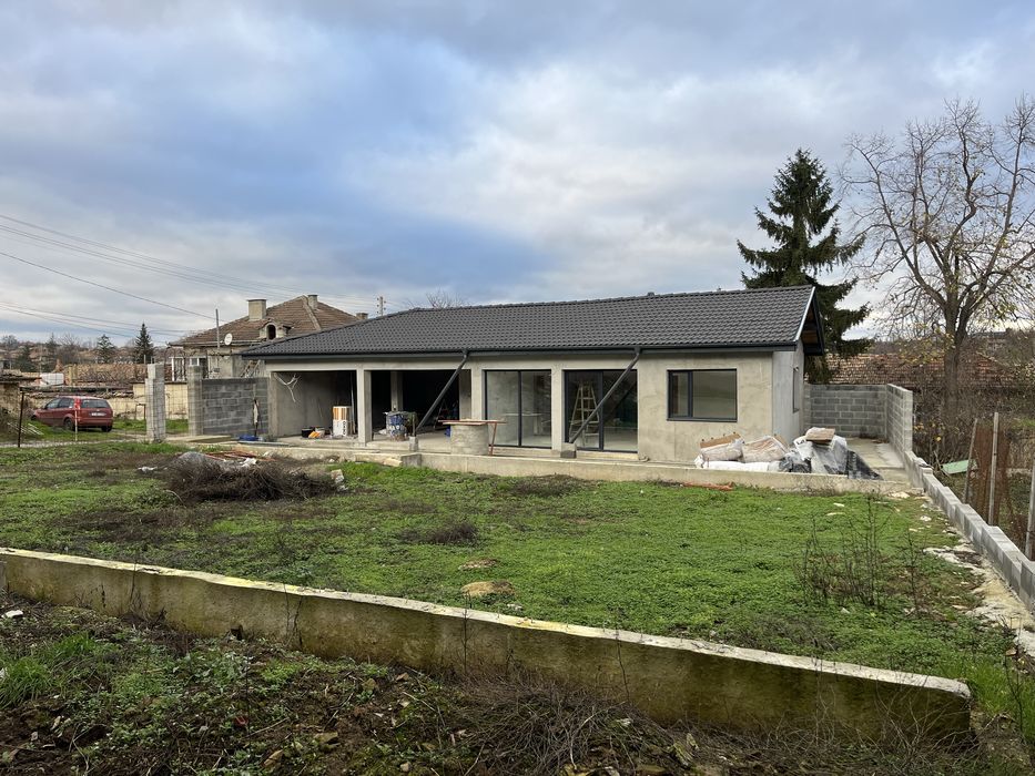 ТОП Нова къща с.Драгоево област Шумен