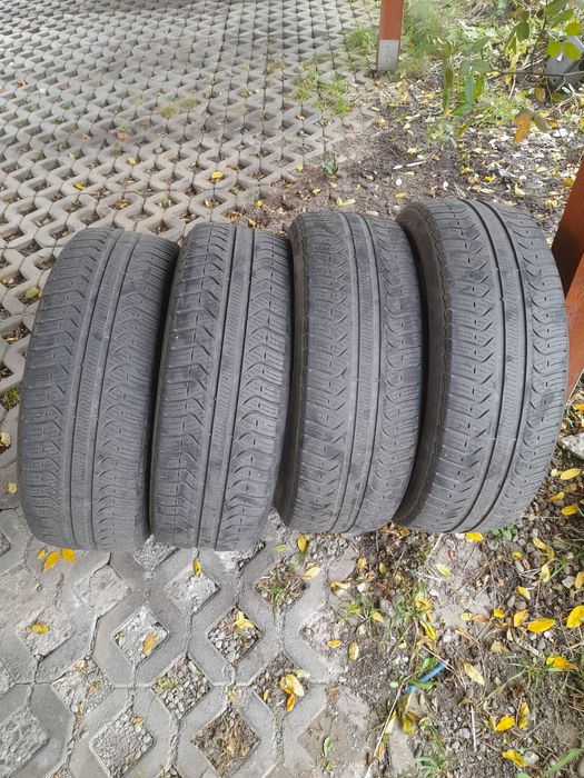 Anvelope auto all season