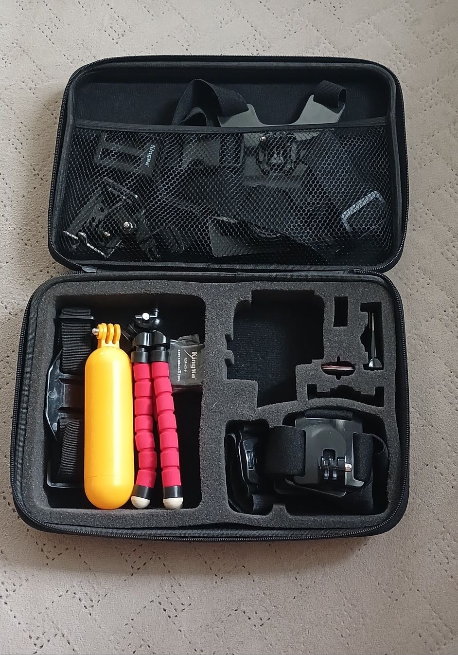 Экшн-камера YI 4K Action Camera + аксессуары