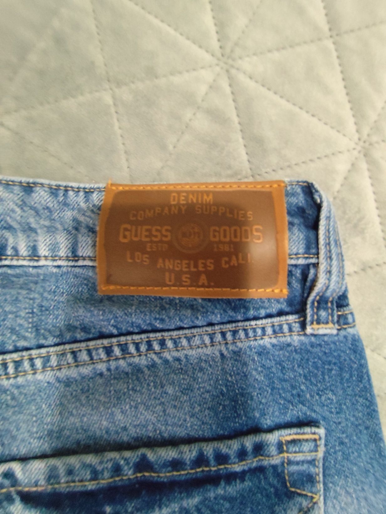 Мъжки дънкови панталонки Guess