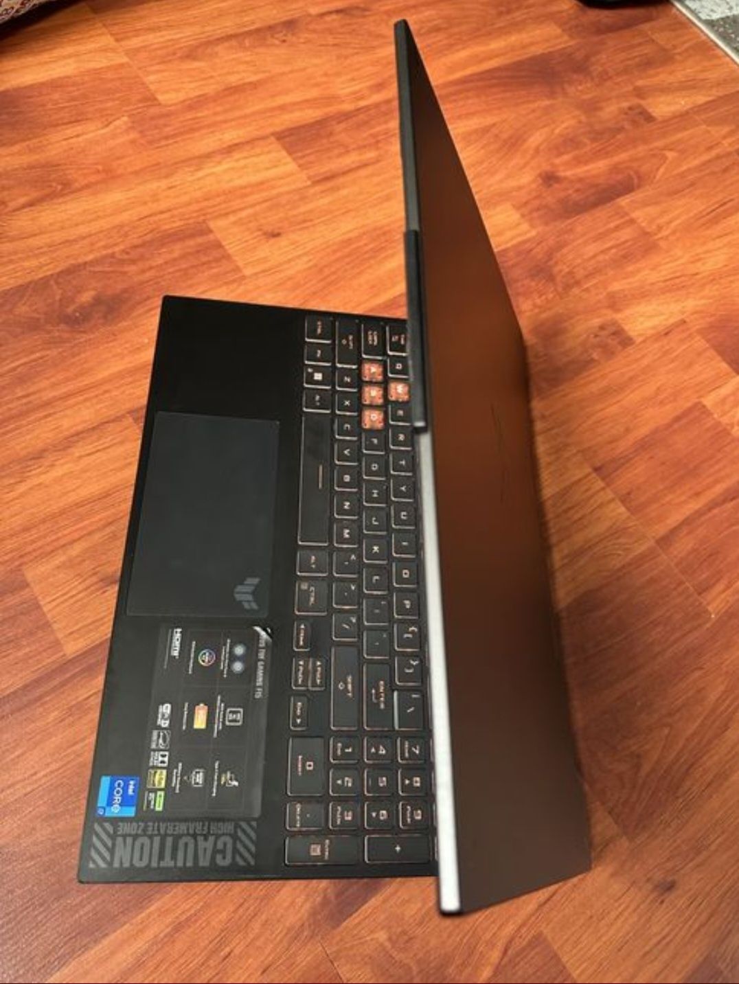 Лаптоп ASUS TUF Gaming F15 RTX 4070!