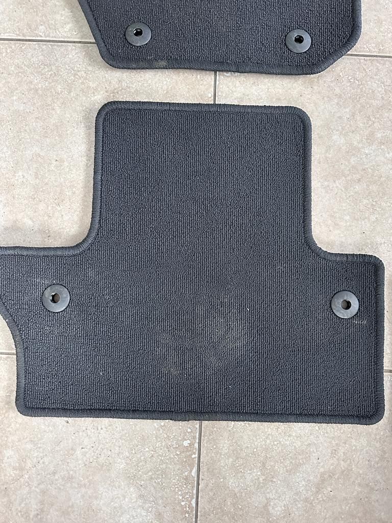 Set de presuri covoroase Volvo S60 V60 2010+