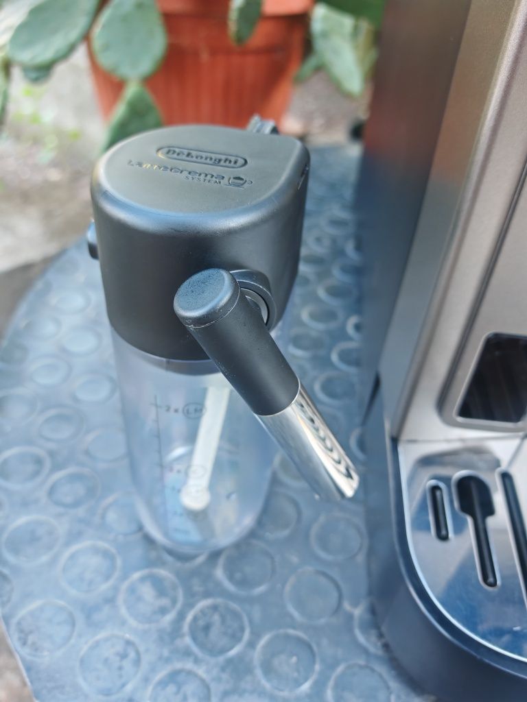 DeLonghi Magnifica EVO