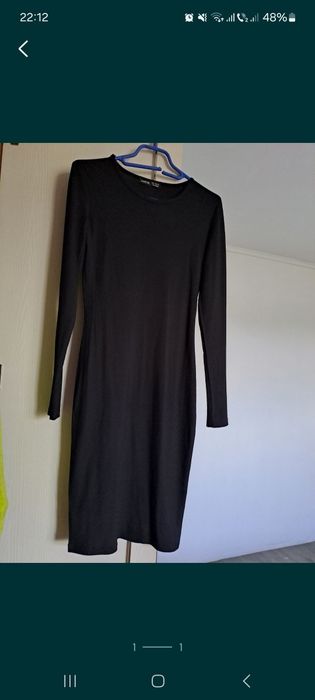 Vând rochițe marimea Xs S