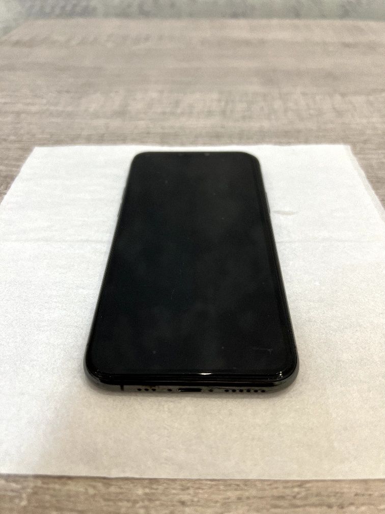 Iphone 11 pro sotiladi