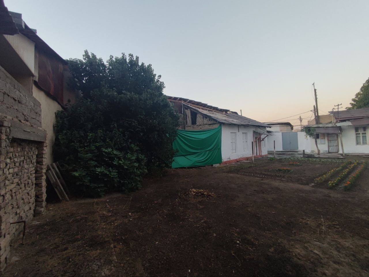Продаётся участок под Бизнес