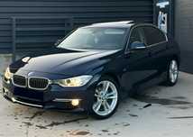 Bmw Seria 3 ~ F30 ~ 2013 ~ Trapă