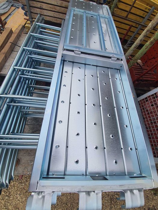 Schele metalice de vanzare, schela NOUA completa de accesorii