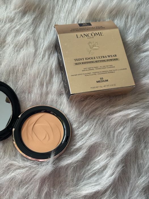 Setting powder Lancome