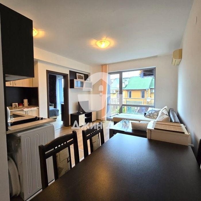 Продава се Двустаен апартамент в к.к. Слънчев бряг - 60 кв.м за 1150 €/кв.м - Снимка #3