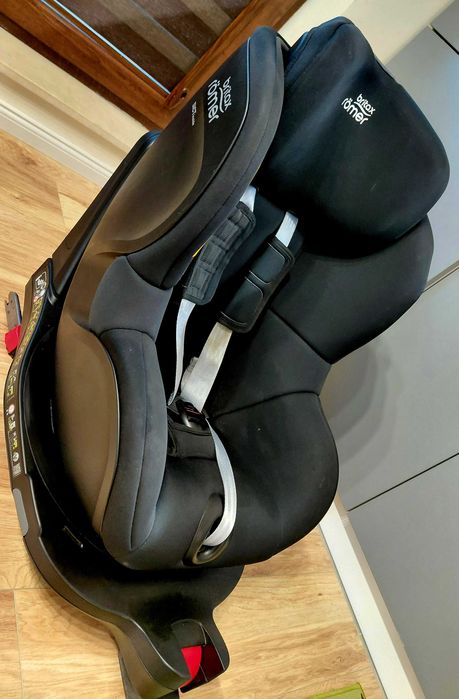 Детско столче за кола 0-18кг Бритакс/ britax romer Dualfix M i-SIZE