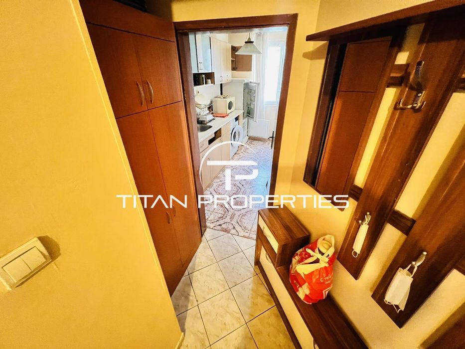 Дава се под наем Едностаен апартамент в Бургас, Възраждане - 43 кв.м за 255 € - Снимка #2