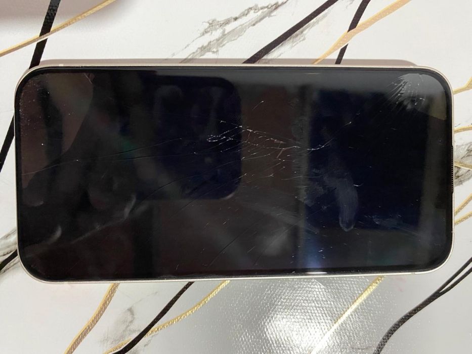 Айфон 13 продается