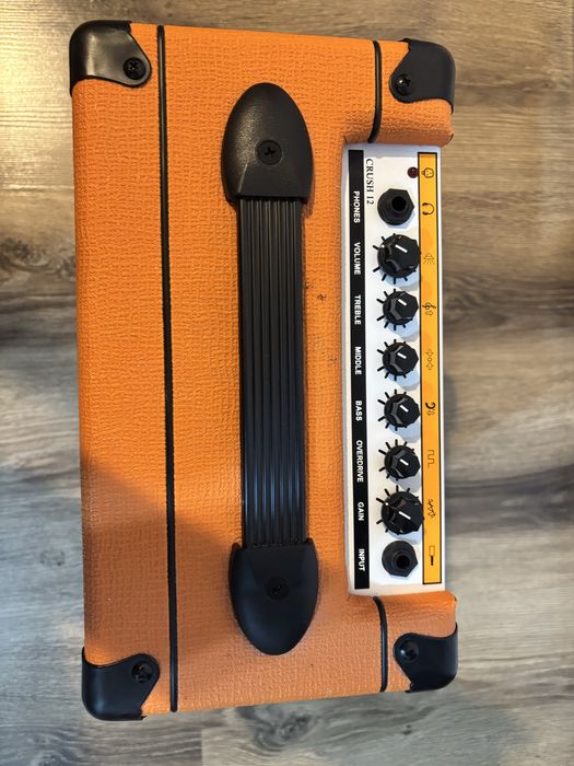 Chitara Squier Bullet Strat IL AW + amplificator orange crush 12