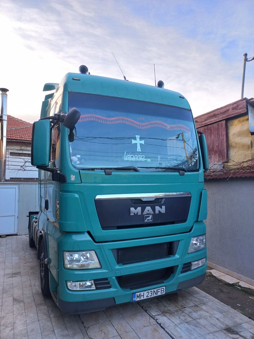 Ansamblu Mega - MAN TGX - KRONE 2015