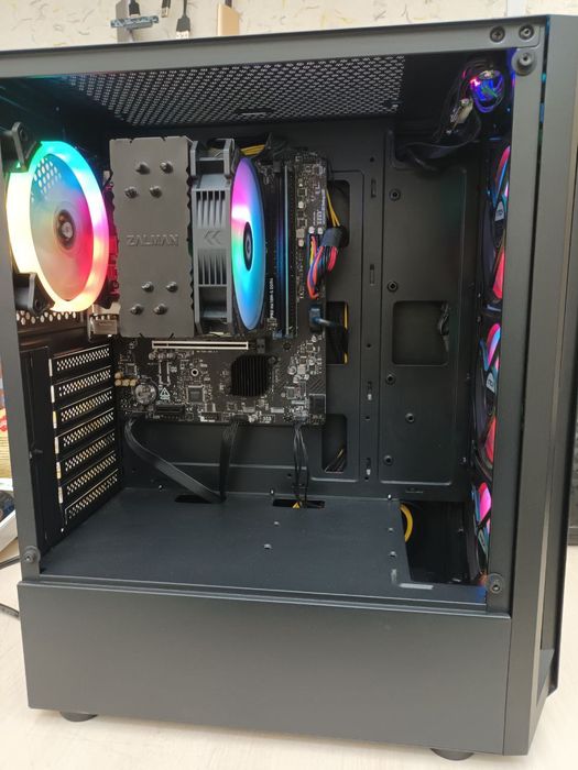 Case X tech  i3 - 13 поколение