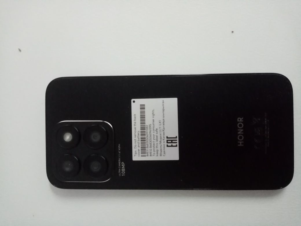 Продам  или обмен айфон 11 Honorx8b новый телефон