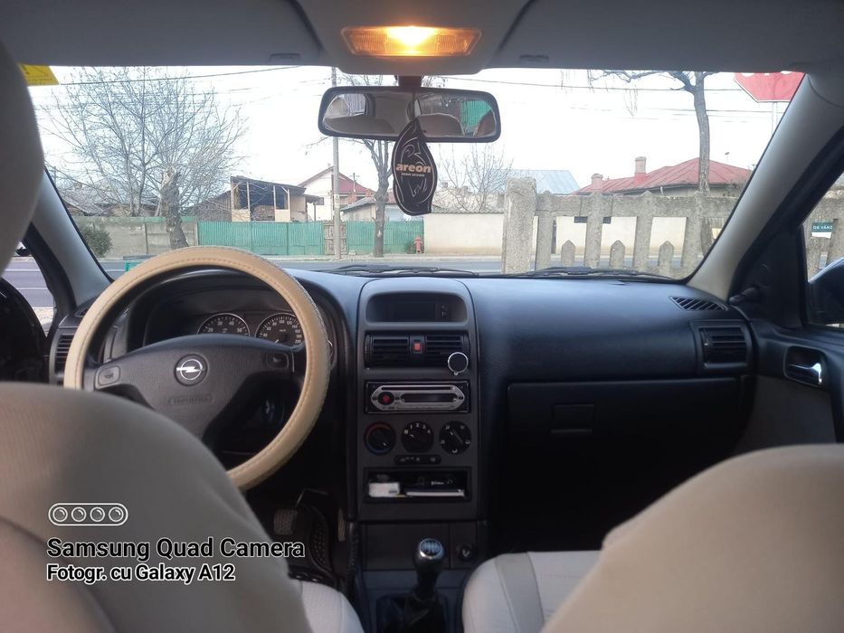 Vând Opel Astra G