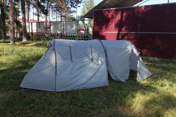 Продам палатку в отличном состоянии