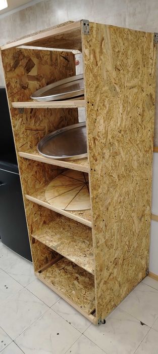 Стилаж за закуски и пици