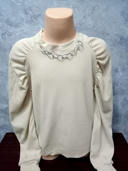 Свиштоты и кофты  для девочек