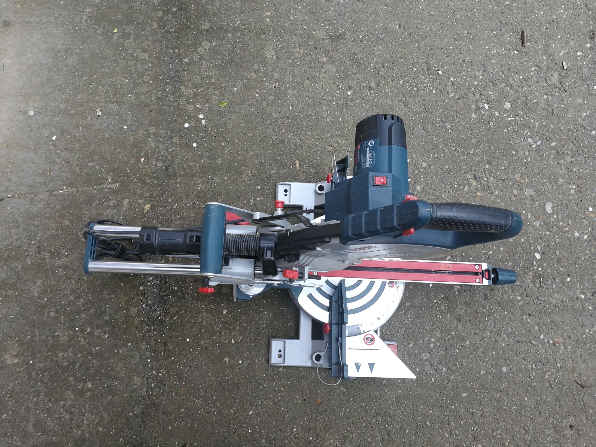 Circular stationar bosch gcm 8 sjl