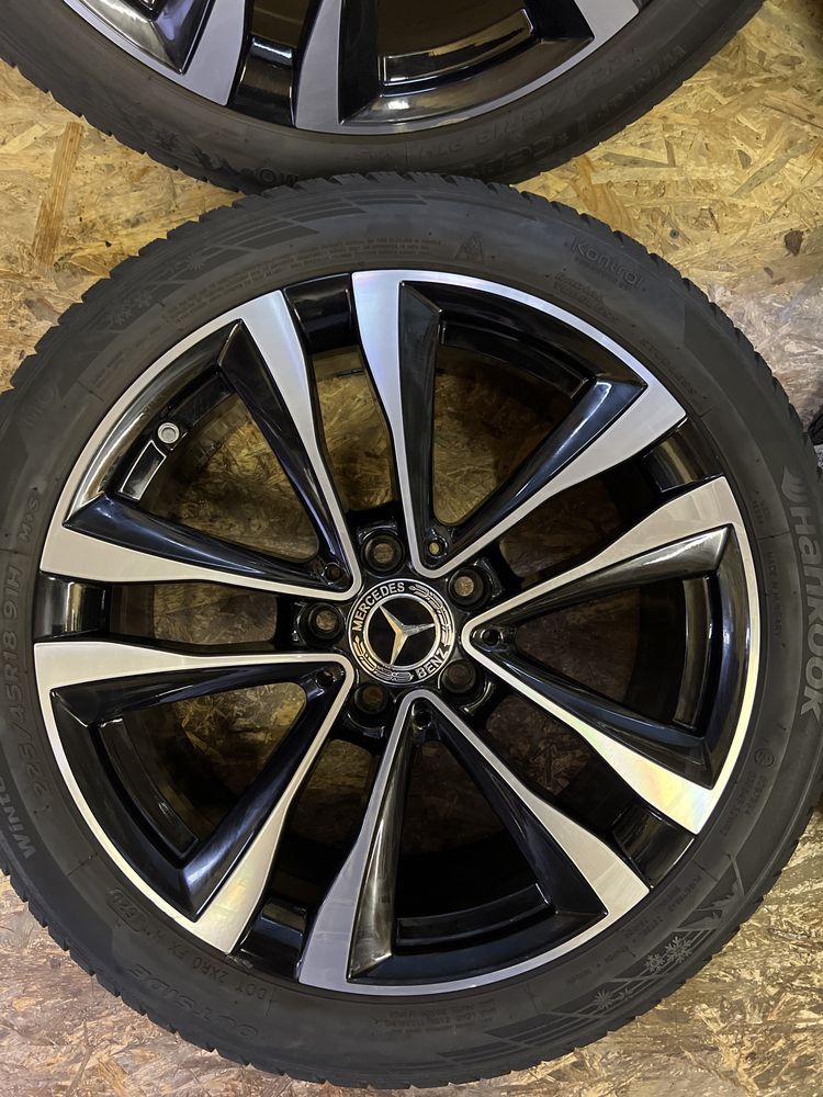 Se vand roti original Mercedes Benz A/C class R18 cu anv iarna