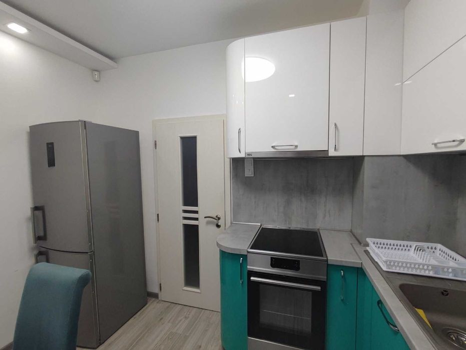 Дава се под наем Двустаен апартамент в София, Гоце Делчев - 60 кв.м за 600 € - Снимка #9