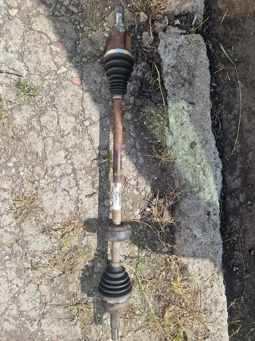 Полуоска дачия/рено