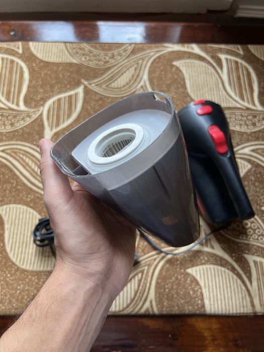 Пылесос ручной-автомобильный