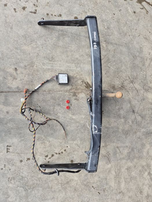 Carlig tractare remorca vw passat b7 break detasabil an 2012