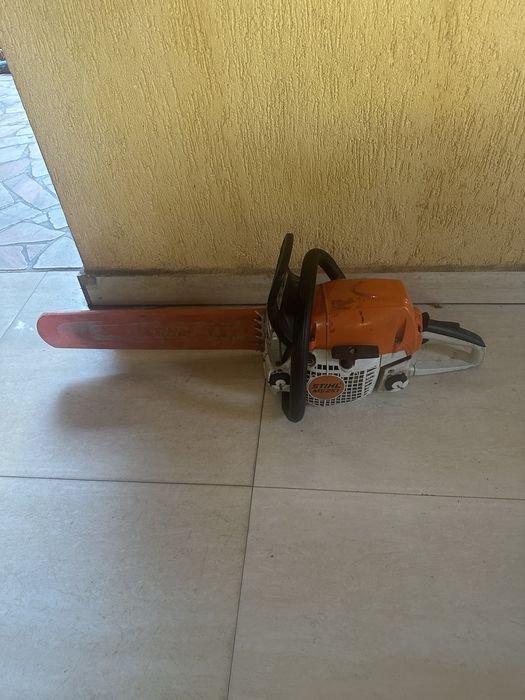 Drujba Stihl ms 251 din 2020 cumparata de noua folosita putin