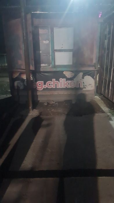 Киоск, контейнер.