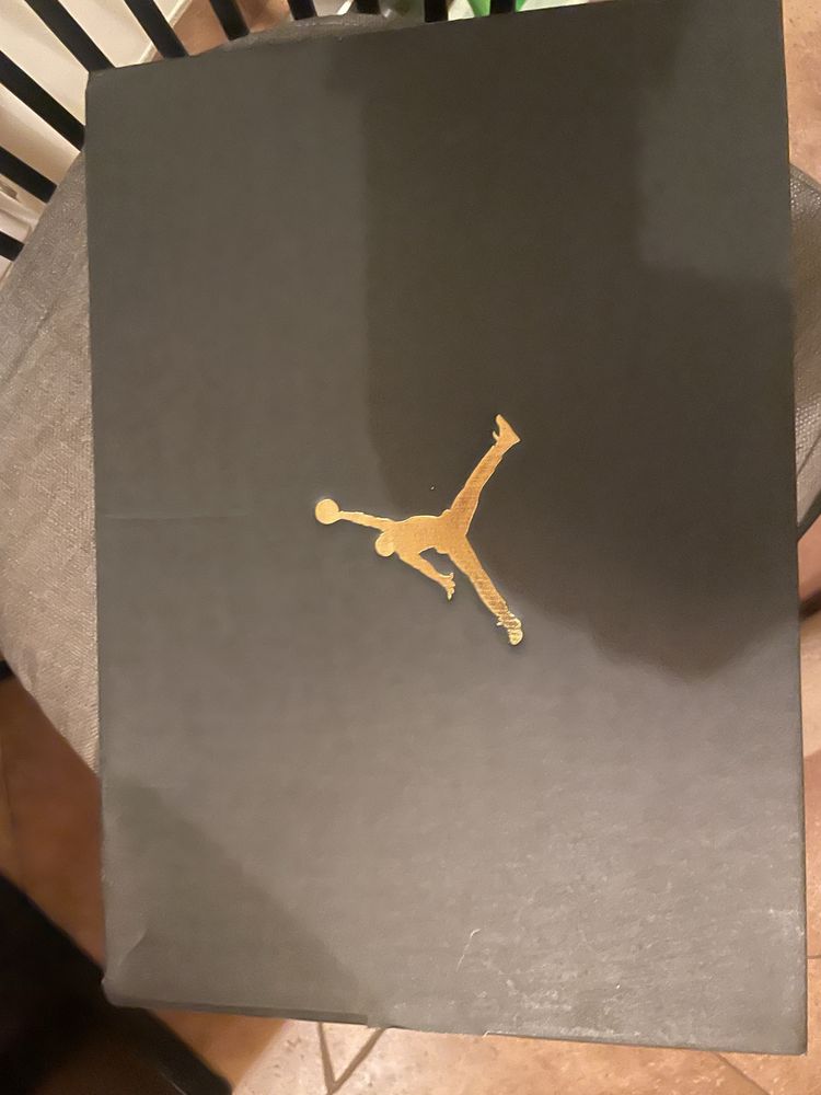 Nike Jordan Max Aura 5