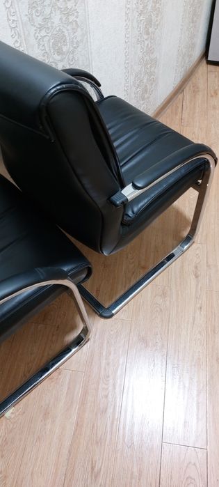 Продаются кресла для офиса и дома