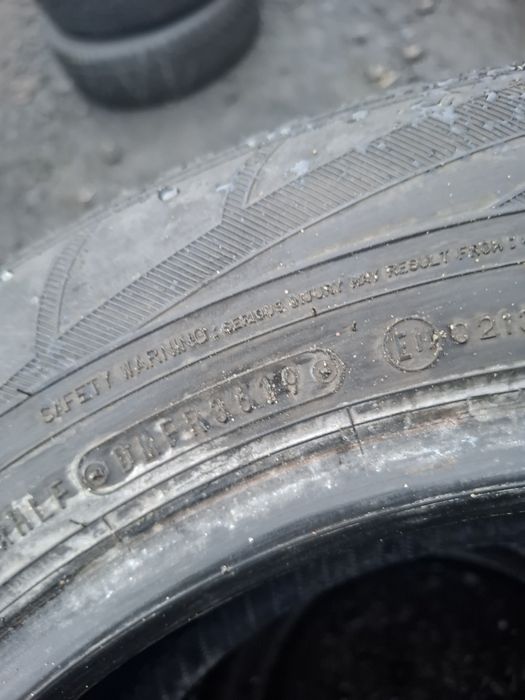 Vand 1 sau 2 sau set 4 anvelope 215 65 17 falken iarna