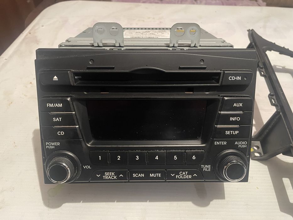 Продам штатный мафон кия оптима 2013 года