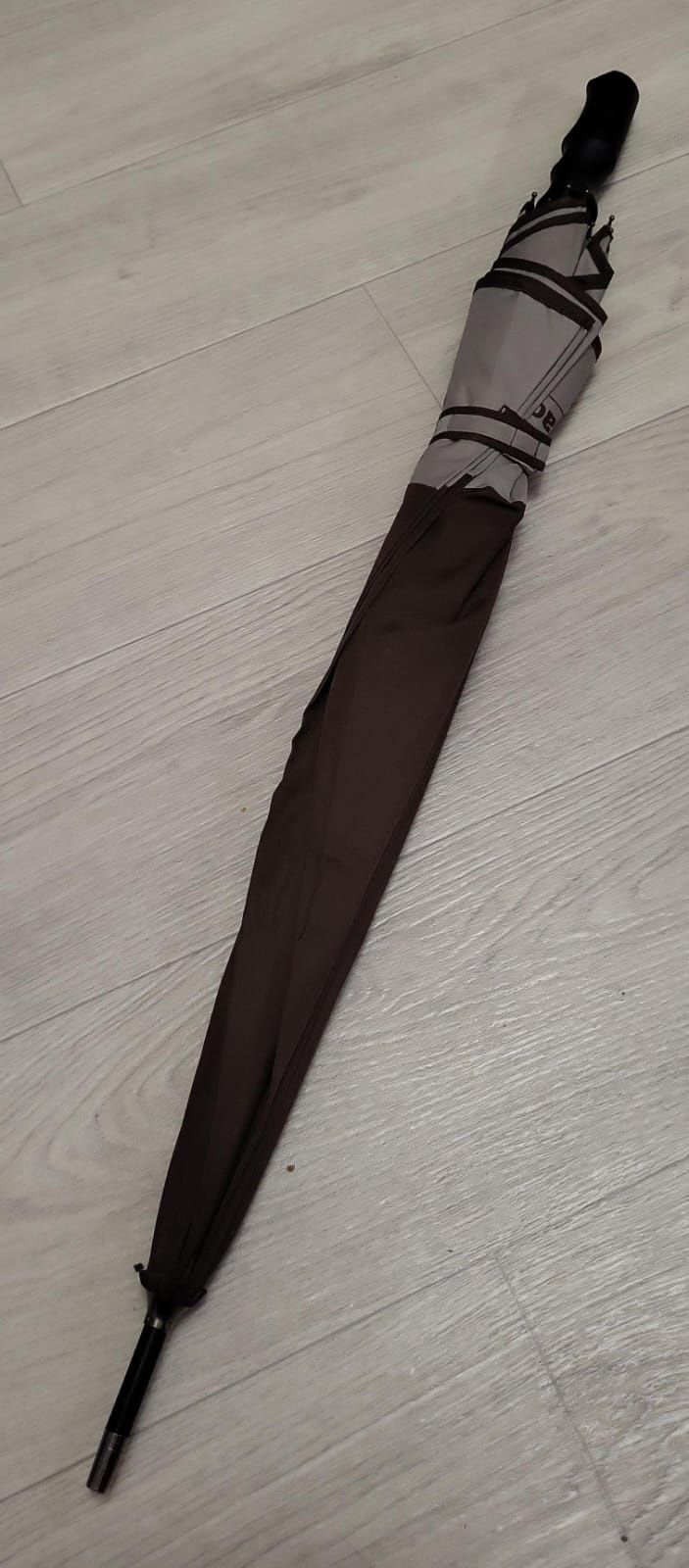 Зонт автоматический коричневый