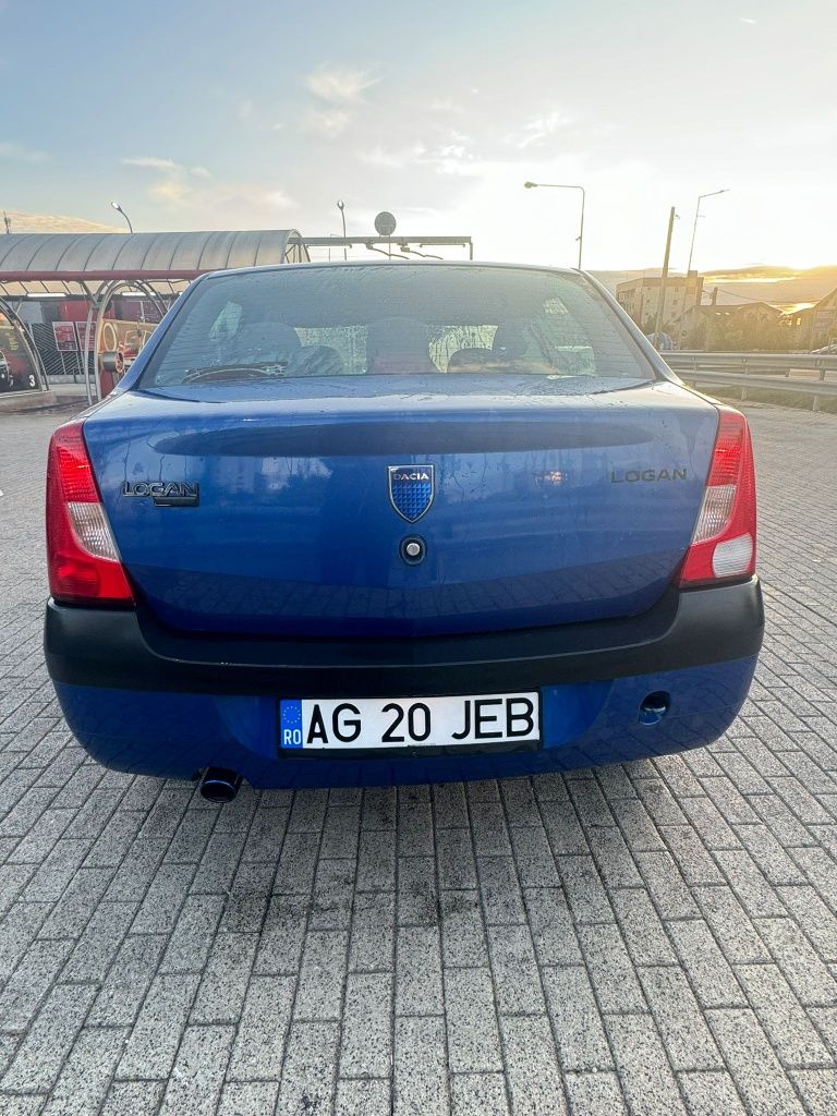 Vând Logan 1.4mpi