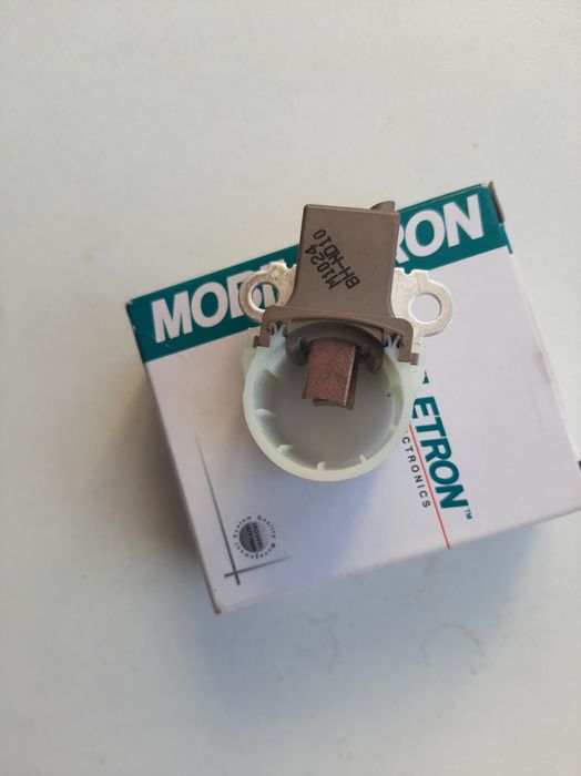 MOBILETRON Щеткодержатель генератора BHND10