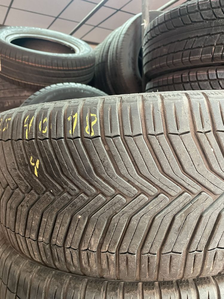 Michelin 225 40 18 всесезонни